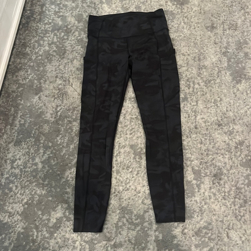 Camo lulu lemon leggings